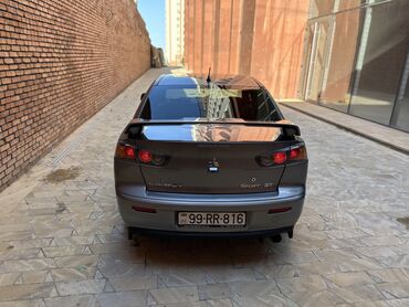 Mitsubishi: Mitsubishi Lancer: 2 l | 2013 il 199000 km Sedan — 10