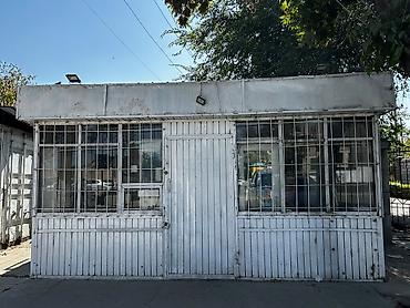 гараж с ямой аренда: Продаётся готовый торговый павильон. Внутри есть: • 2 витринных — 1