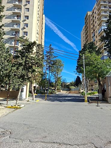 Uzunmüddətli kirayə mənzillər: ●🪻 Neftçilər Metrosunun düz yaxınlığında, Tam Təmirli və bütün — 11