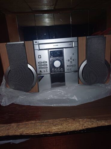 задние колонки в машину: Salam, LG markalı musiqi mərkəzi satılır,həm kasethəm CD üçün. işlək