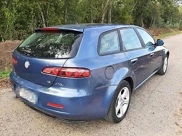 Car Body Parts: Alfa Romeo 159 branik zadnji kod boje 275A. Alfa Romeo 159 branik — 3
