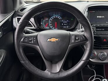 Chevrolet: Chevrolet Spark: 2019 г., 1 л, Вариатор, Бензин, Хэтчбэк — 4