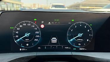 Kia: Kia K8: 2022 г., 1.6 л, Гибрид — 16