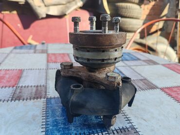 Auto delovi: Pomocni kardan Lada 2121,21213,21214 Niva br.4. Polovno, ocuvano — 3