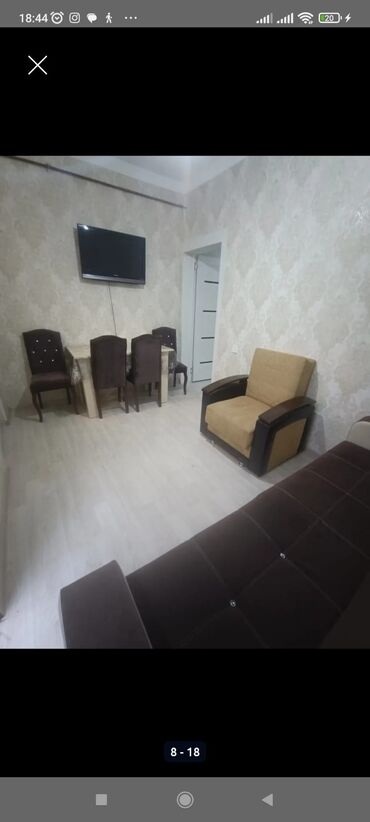 Uzunmüddətli kirayə mənzillər: Xırdalanda 2 otaqlı həyət evi kirayə verilir.50kvm . Kirayə möhtəşəm — 1