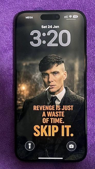 Apple iPhone: IPhone 15 Pro Max, 256 ГБ, Black Titanium, Кабель — 9