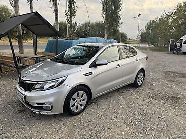 kona машина: Kia Rio: 2015 г., 1.4 л, Кол менен иштөөчү, Газ, Седан — 5
