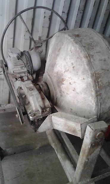 Электродвигатели: Продаю два электродвигателя от WorkCentre ХEROX пр-во Япония. Один — 12