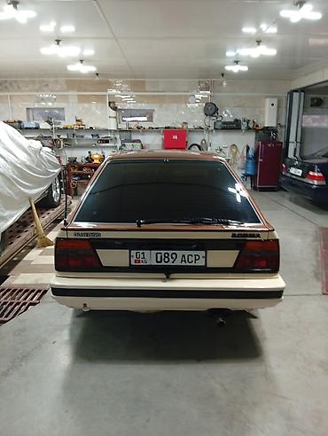 жук жабан: Nissan Bluebird: 1990 г., 2 л, Дизель, Лифтбек — 8