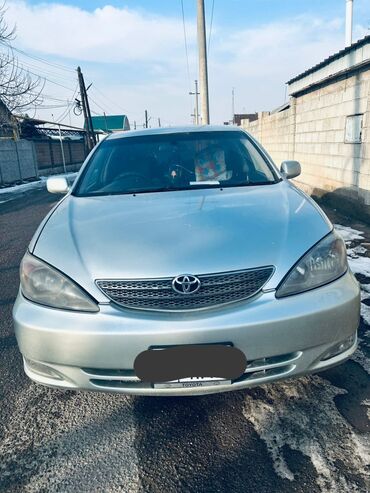 продаю машину токмок: Toyota Camry: 2002 г., 2.4 л, Автомат, Бензин, Седан