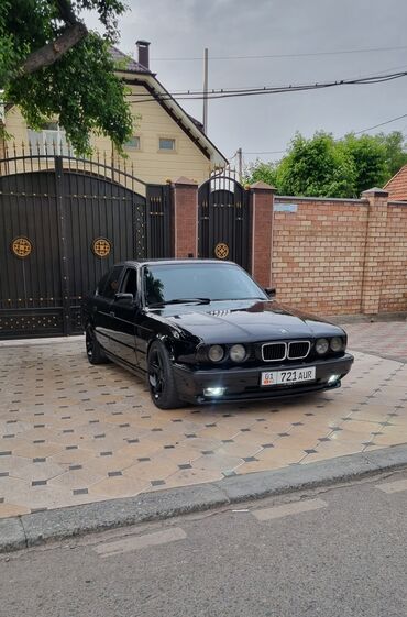 BMW: BMW 5 series: 1994 г., 2.5 л, Механика, Бензин, Седан