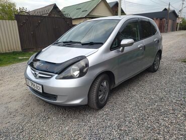 Honda: Honda Fit: 2001 г., 1.3 л, Вариатор, Бензин, Универсал