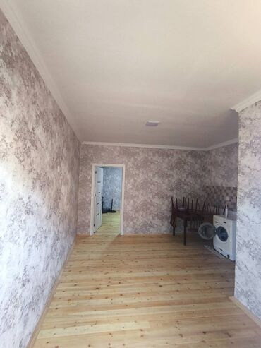 hökməli də satilan heyet ev qiymetleri: 2 otaqlı, 45 kv. m, Yeni təmirli