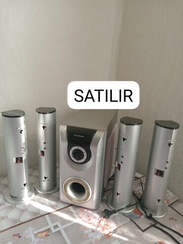 musiqi sistemi: Musiqi mərkəzləri
