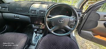 2 4 д: Toyota Avensis: 2004 г., 2 л, Автомат, Бензин, Универсал — 4
