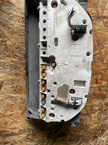 Щитки приборов: Щиток приборов Volkswagen 1994 г., Б/у, Оригинал — 16