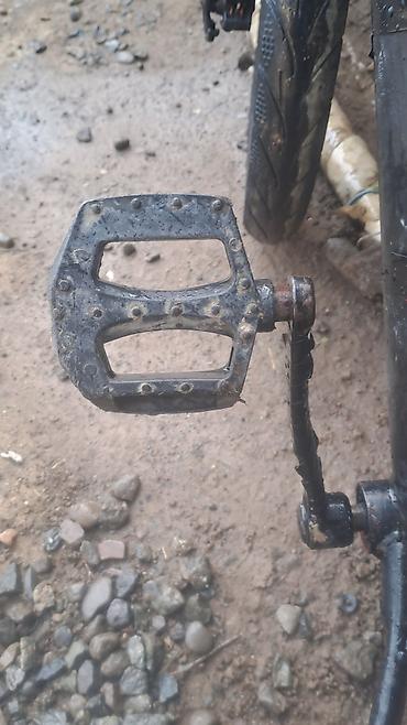 velosiped aksesuarı: Qara-qırmızı rəngli BMX tipli velosipetdir!velosipet problemi yoxdur — 4