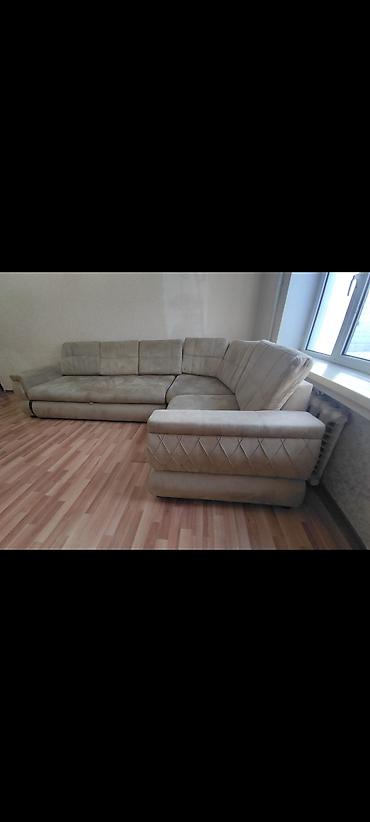 Divanlar: Divan 300 azn Acilir. Baza yoxdu Unvan. Xalqlar Mt ² 9000 — 1