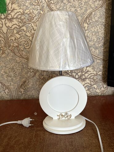 Stol lampaları: Yenidir qəti işlədilməyib altına şəkil qoyulur qoymayada bilərsiz -da lalafo.az — 9 Stol lampaları: Yenidir qəti işlədilməyib altına şəkil qoyulur qoymayada bilərsiz — 9