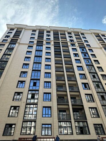 Продажа квартир: 4 комнаты, 136 м², Элитка, 3 этаж, ПСО (под самоотделку)