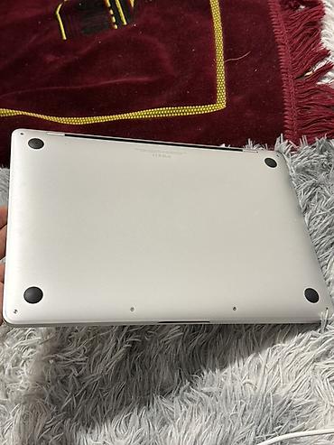 macbook air 2020: Apple MacBook Pro 13" (2020, M1) - Çip: Apple M1 - Operativ yaddaş: 8 — 6