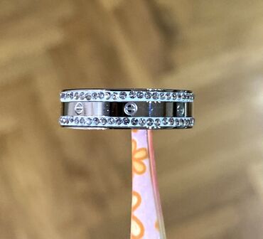 Prstenje: Cartier prsten, unutrašnji prečnik 15.5 mm