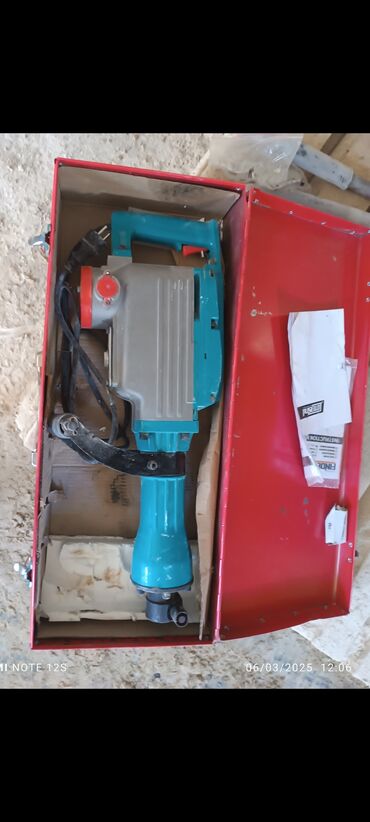 Kömürsındıran çəkiclər: Elektrikli dəmir beton dağıtma çəkici, beton və daş səthləri qırmaq və -da lalafo.az — 6 Kömürsındıran çəkiclər: Elektrikli dəmir beton dağıtma çəkici, beton və daş səthləri qırmaq və — 6