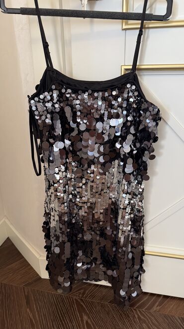 Kokteyl donlar: Sparkling dress (S size)