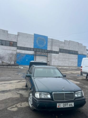 шины на ниву р16: Mercedes-Benz 190: 1996 г., 1.8 л, Автомат, Бензин, Седан