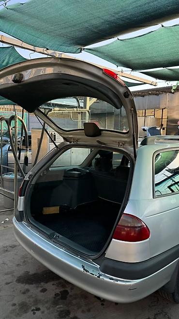 карола универсал: Toyota Avensis: 2002 г., 1.6 л, Механика, Бензин, Универсал — 8