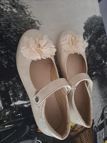 opposite novi pazar: Ballet shoes, Grubin, Size - 32