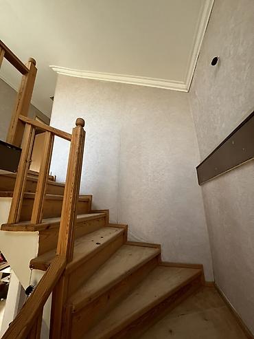 sumqayit 6 ci mikrorayon: 135 kv. m, 4 otaqlı, Kanalizasiya, Kombi, Qaz — 10