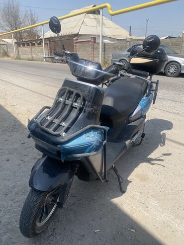 купить мотоцикл в рассрочку: Скутер Tank, 50 куб. см, Электро, Новый