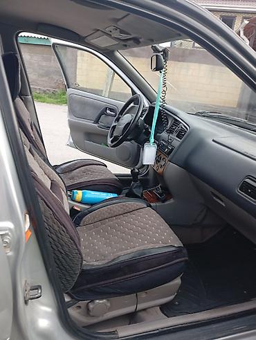 Nissan: Nissan Primera: 2000 г., 1.8 л, Механика, Бензин, Лифтбек — 28