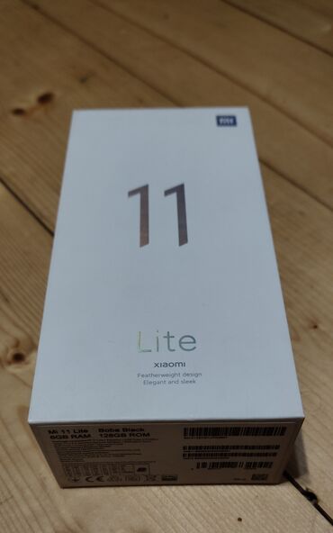 телефон сяоми: Xiaomi, Mi 11 Lite, Б/у, 128 ГБ, цвет - Серебристый, 2 SIM