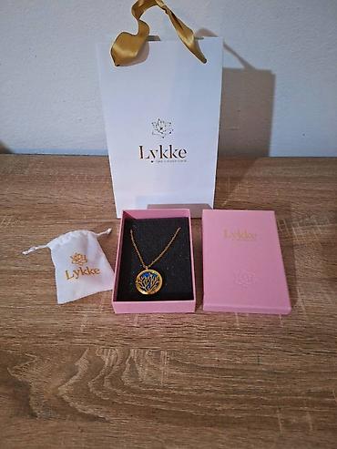 torbice preko grudi: Nov Lykke Coral medaljon ogrlica čelik sa 18 karatnom pozlatom Nov — 3