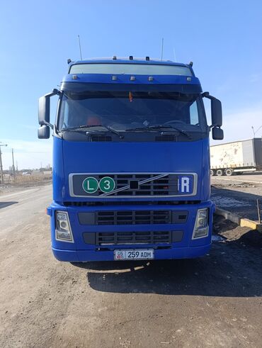 купить трактор бу недорого: Сүйрөгүч, Volvo, 2005 г., Тенттелген