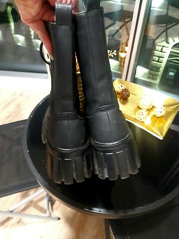 Gležnjače: Gležnjače, Ara, 39 — 7