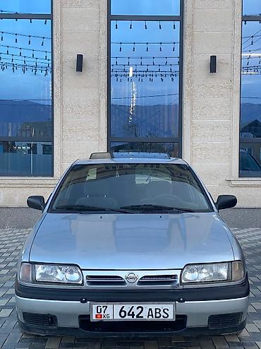 Nissan: Nissan Primera: 1993 г., 2 л, Механика, Бензин, Хэтчбэк — 2