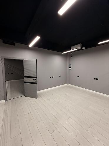 Аренда офисов: Аренда офисов, 50 м², В торговом центре, 1 линия — 11