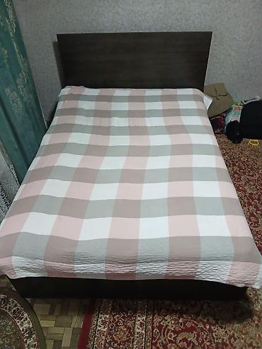 полкалар: Продаётся кровать. Отличное состояние, на каждой стороне по 2 — 3