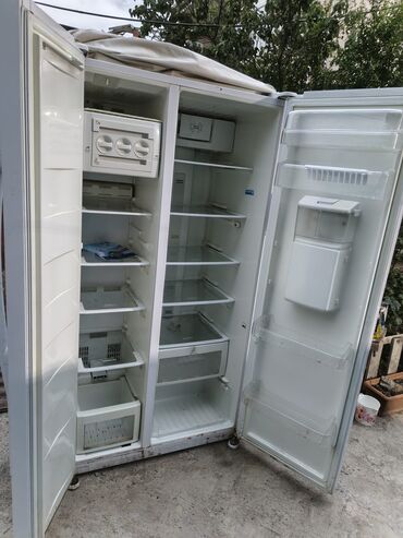 xaladenik işlənmiş: Нерабочий 2 двери Beko Холодильник Продажа, цвет - Белый
