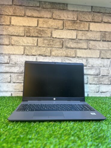 noutbuk çantaları: HP 15.6 ", Intel Core i5, < 128 GB