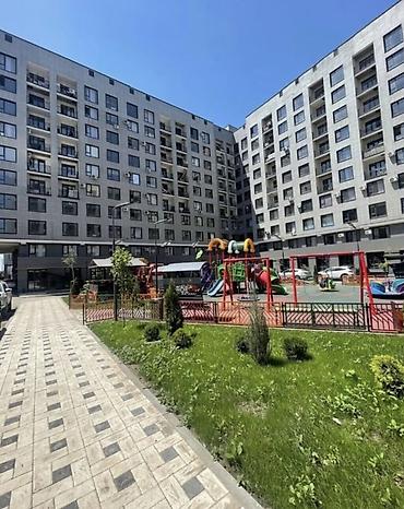 Батирлерди сатуу: Студия, 42 м², Элитка, 10 кабат, Жаңы ремонт — 1