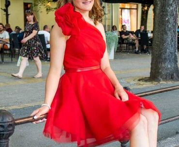 haljina univerzalna: One size, bоја - Crvena, Večernji, maturski, Drugi tip rukava