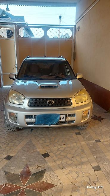 step rf3: Toyota RAV4: 2003 г., Дизель, Кроссовер — 1