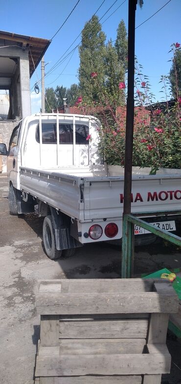 спринтер грузовой цельно метоличиский: Легкий грузовик, Kia, Стандарт