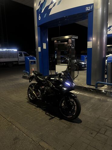 камера для мотоцикла: Спортбайк Suzuki, 250 куб. см, Бензин, Взрослый, Б/у