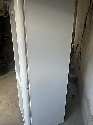 Техника для кухни: Холодильник Indesit, Б/у, Двухкамерный, 60 * 167 * 57 — 3