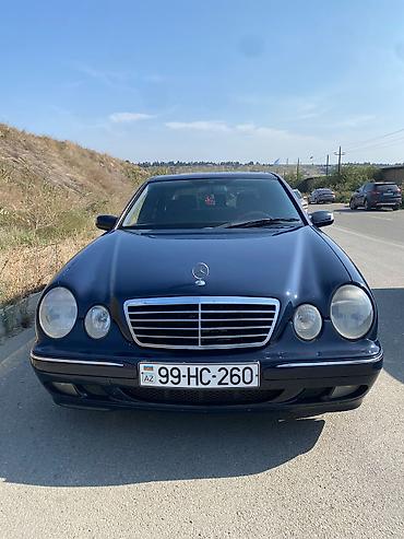 pirus 50 kuza: Mercedes-Benz E-Class: 2.2 l | 1999 il Sedan — 2